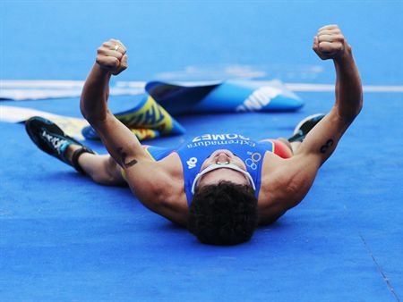 Javier Gómez Noya, campeón del mundo de triatlón por segunda vez