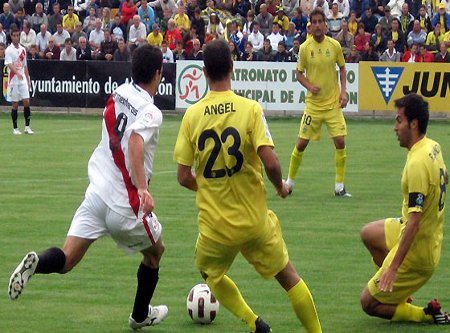 Liga Española 2010/11 2ª División: el Alcorcón acaba con la imbatibilidad del Rayo