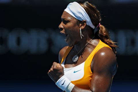 Serena Williams sigue al pie de la WTA