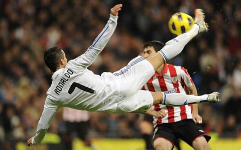 Liga Española 2010/11 1ª División: hat trick de Cristiano Ronaldo y victoria del Real Madrid por 5-1 al Athletic de Bilbao