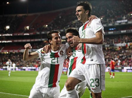 Portugal golea 4-0 a una pobre España