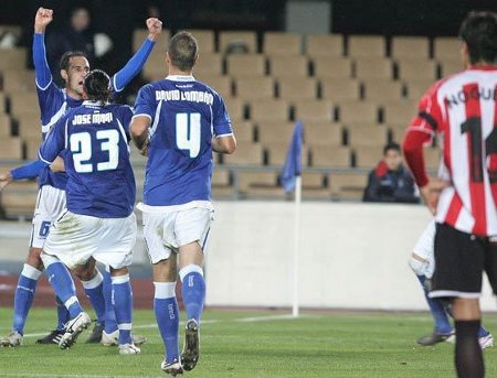 Liga Española 2010/11 2ª División: Vicente Moreno marca 2 goles en su partido 400