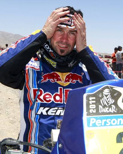 Dakar 2011: Cyril Despres es penalizado con 10 minutos por lo que Marc Coma amplia su ventaja en la general