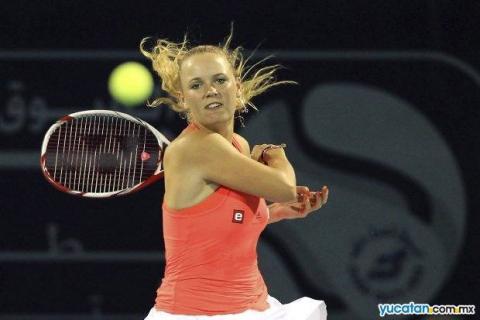 WTA Dubai: Wozniacki regresa al N° 1, eliminadas Zvonareva y Schiavone; WTA Bogotá: Lourdes Domínguez Lino y Laura Pous-Tio a cuartos