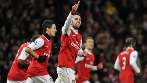 Liga de Campeones 2010/11: previa y retransmisiones de la ida de octavos de final con Arsenal-Barcelona y Valencia-Schalke 04