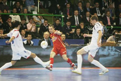 Copa de España de Fútbol-Sala: F.C. Barcelona y ElPozo Murcia jugarán la final tras ganar a Caja Segovia y Lobelle