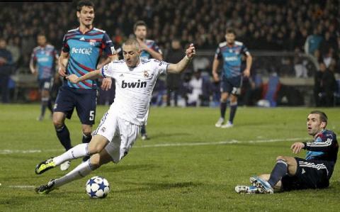 Liga de Campeones 2010/11: el Real Madrid arranca un positivo 1-1 del campo del Olympique de Lyon