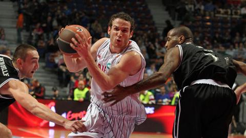 Copa del Rey de Baloncesto 2011: Caja Laboral sufre para vencer a Bilbao Basket y se mete en semifinales