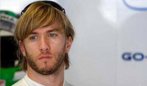 Lotus Renault GP confirma a Nick Heidfeld como sustituto de Robert Kubica