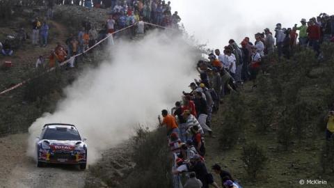 Rally de Portugal: Ogier sale como líder de la segunda jornada y Loeb es el único que puede inquietarle