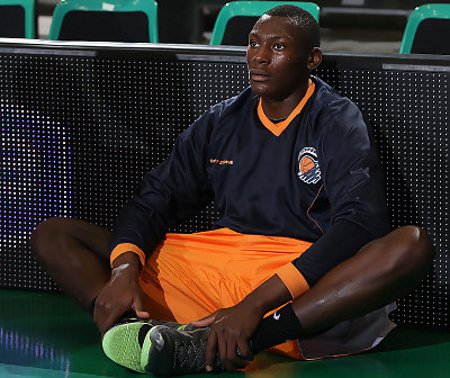 Biyombo, una de las sensaciones de la ACB, apunta al próximo draft