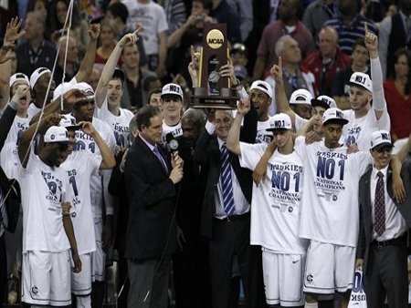 La Universidad de Connecticut gana la final de la NCAA de 2011