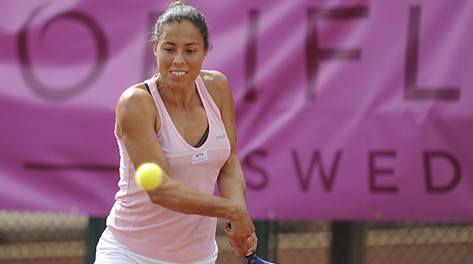 WTA Barcelona 2011: Estrella Cabeza Candela a segunda ronda, eliminadas Marion Bartoli, Arantxa Parra y Silvia Soler