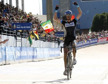 Johan Van Summeren hace la carrera de su vida en Roubaix