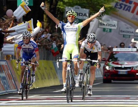 Eros Capecchi (Liquigas) gana una etapa en el Giro de Italia