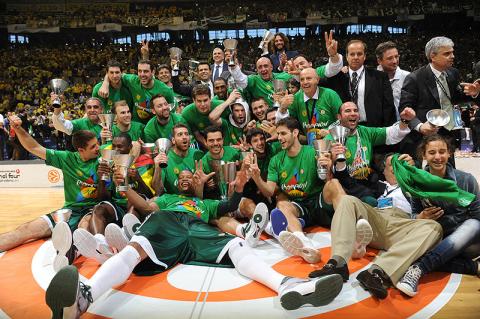 Euroliga Final Four Barcelona 2011: el Panathinaikos de Obradovic supera a Maccabi y se proclama campeón