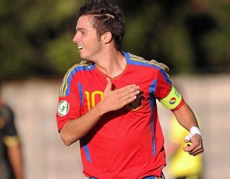 Pablo Sarabia celebra uno de los goles que le marcó a Bélgica