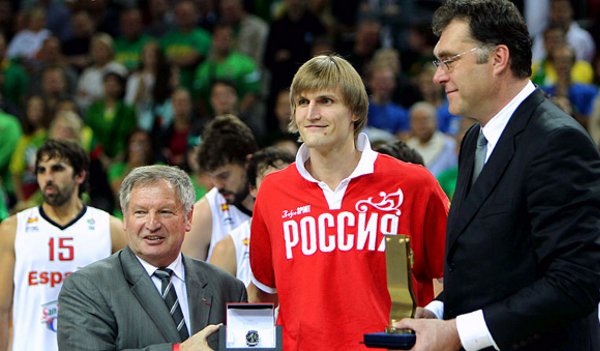 Kirilenko Andrei Kirilenko regresa al CSKA de Moscú