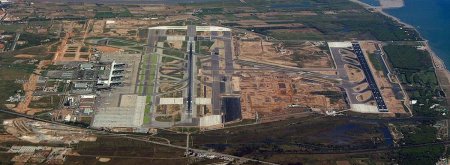 Gallardón respalda el aeropuerto de El Prat