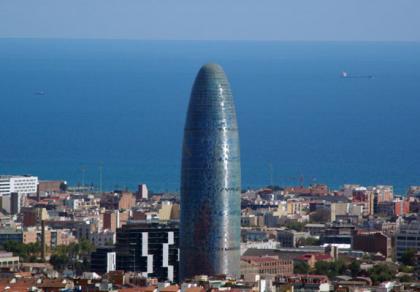 Venden la torre Agbar