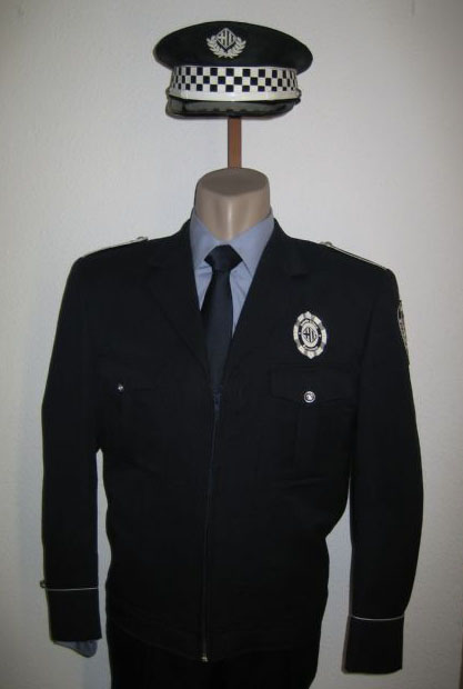 La Policía Local estrena uniforme