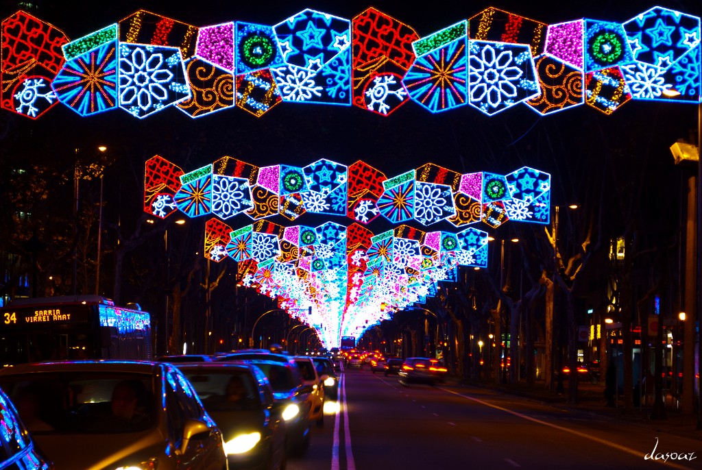 El encendido de las luces navideñas iluminará las calles de Barcelona