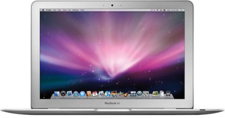 MacBook Air en las tiendas este martes