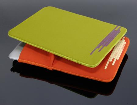 Más fundas de TUCANO para MacBook Air