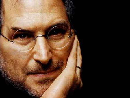 Confirman que Steve Jobs recibió un transplante de hígado