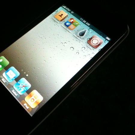 Jailbreak del iPhone OS 4.0 es conseguido por George Hotz