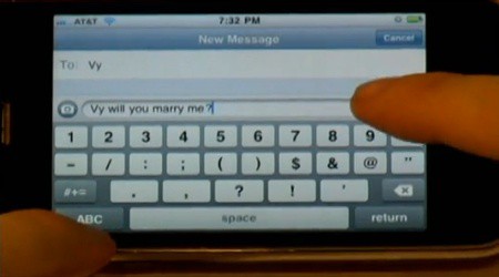 Le proponen matrimonio con un iPhone!