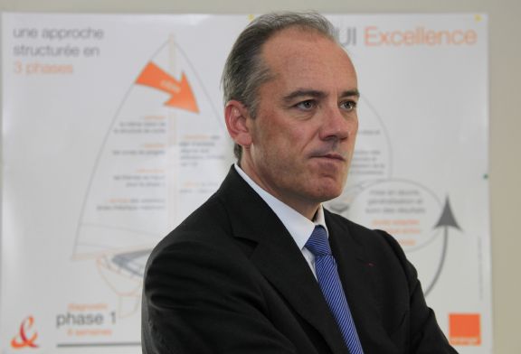 El CEO de France Telecom (Orange) asegura que el iPhone será más pequeño