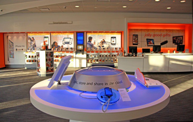 Compra a través del iPad en la tienda insignia de AT&T en Chicago