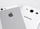 Consumidores de iPhone y Galaxy SIII, prácticamente iguales