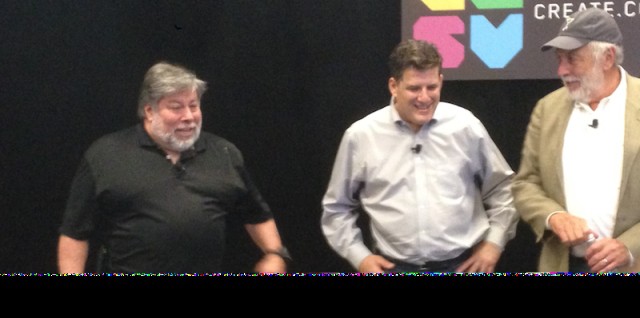 Steve Wozniak y Nolan Bushnell hablan de Jobs en la C2SV