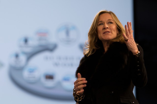 Angela Ahrendts