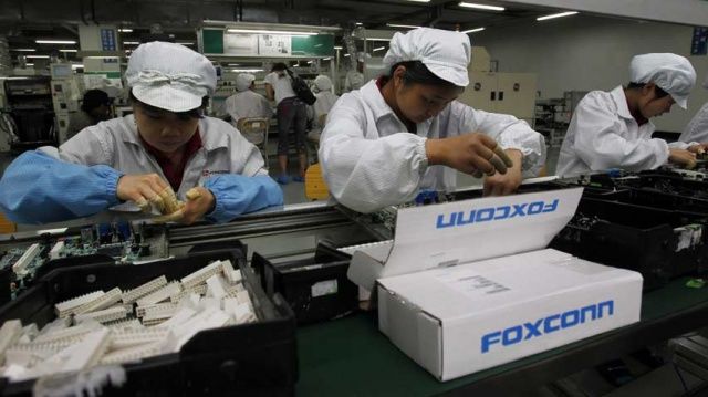 Record de contratación en Foxconn para impulsar la fabricación del iPhone 6