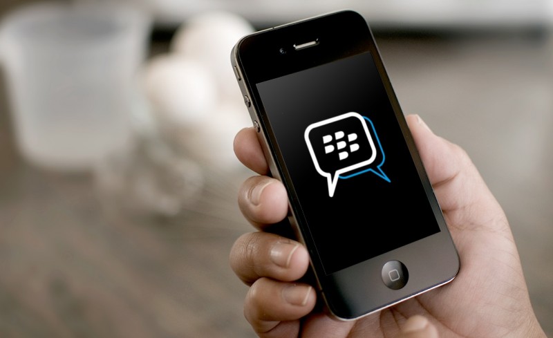 BlackBerry anima a los usuarios de iOS a utilizar BlackBerry Messenger para escapar del spam de iMessage