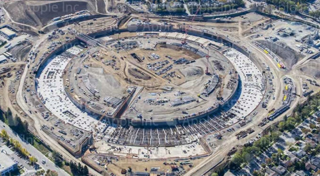 Campus Apple construcción