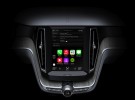 Apple se defiende ante los informes negativos sobre la seguridad del uso de Siri en el coche