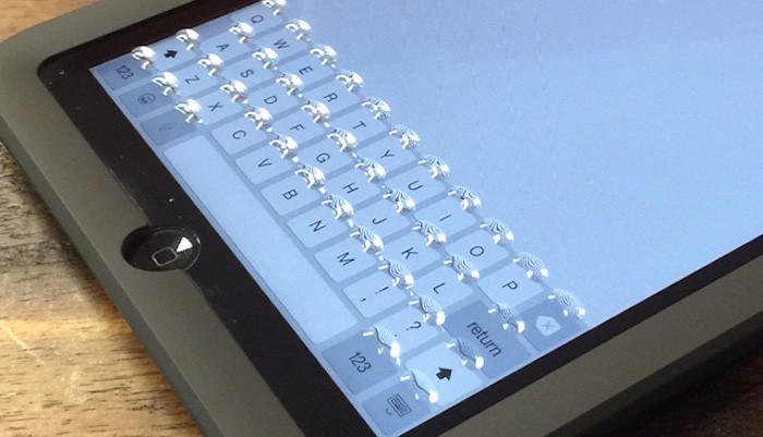 Phorm, una carcasa para el iPad con teclado táctil de microfluidos