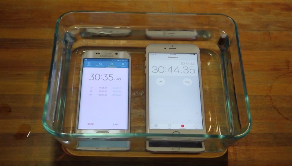 ¿Es el iPhone 6s resistente al agua y Apple no nos lo ha dicho?