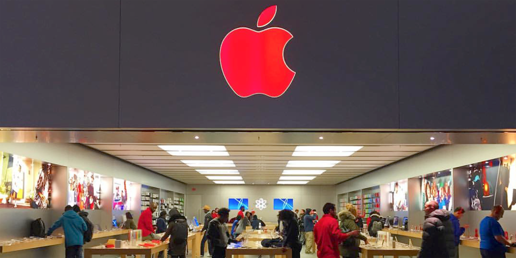 El logo de las Apple Store se vuelve rojo en el Día Mundial contra el SIDA