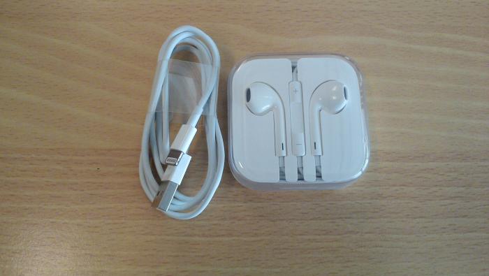 Nada de auriculares inalámbricos, el iPhone 7 tendrá EarPods con conexión Lightning