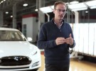 El ex vicepresidente de Tesla y ex ingeniero jefe de Aston Martin Chirs Porritt se une a Apple