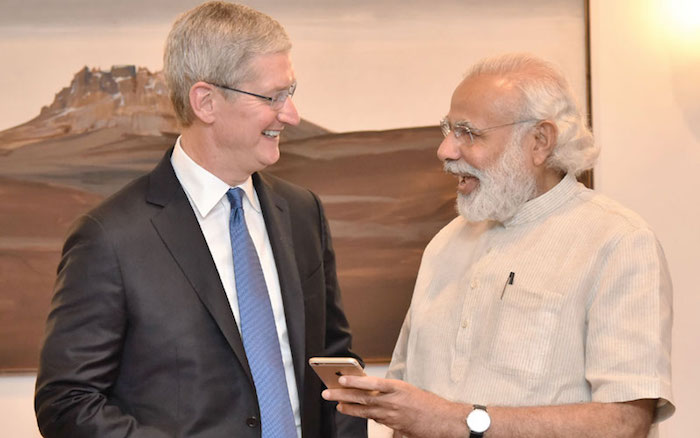 Tim Cook se reune con el Primer Ministro indio Narenda Modi