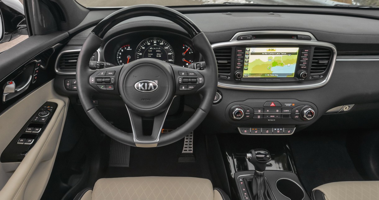 KIA adoptará la tecnología CarPlay para algunos de sus modelos más representativos