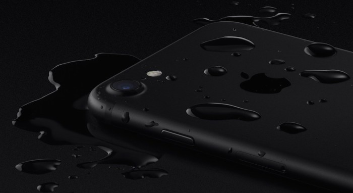 iPhone7Water