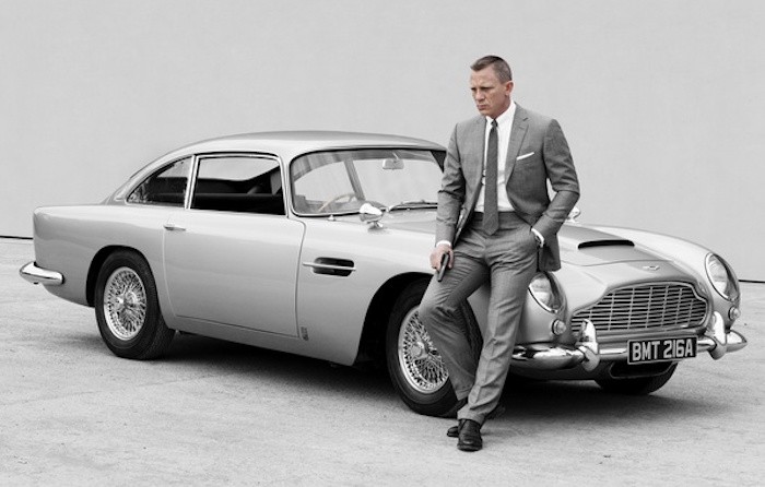 ¡Supera esto! Se compra un Aston Martin de casi 1 millón de euros y lo paga con Apple Pay