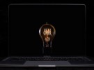 «Bulbs», el nuevo anuncio para TV del MacBook Pro con Touch Bar te va a sorprender